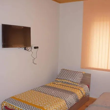 بيت ضيافة крушунски кът тея